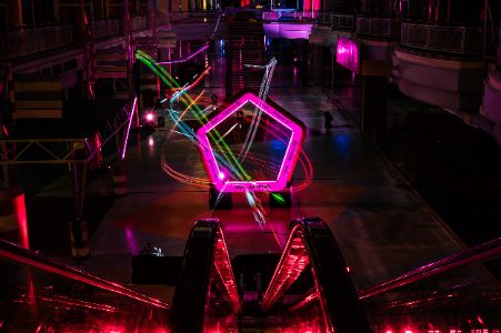 jak vypadají závody drone racing league